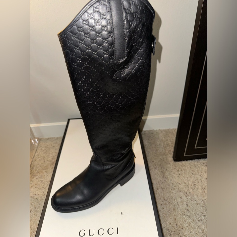 Black Gucci boots